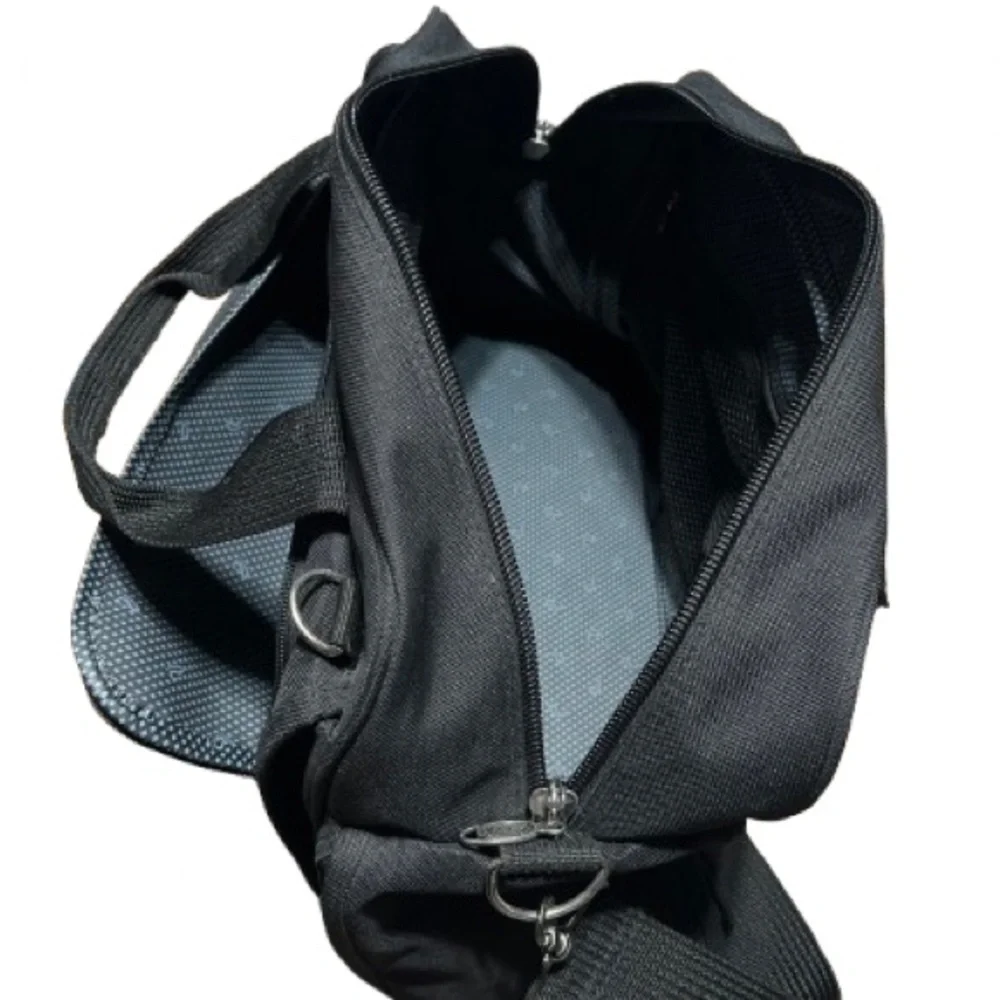 Ricardo Beverly Hills Sport Travel bag - dimensions 19” wide x 12” high- black